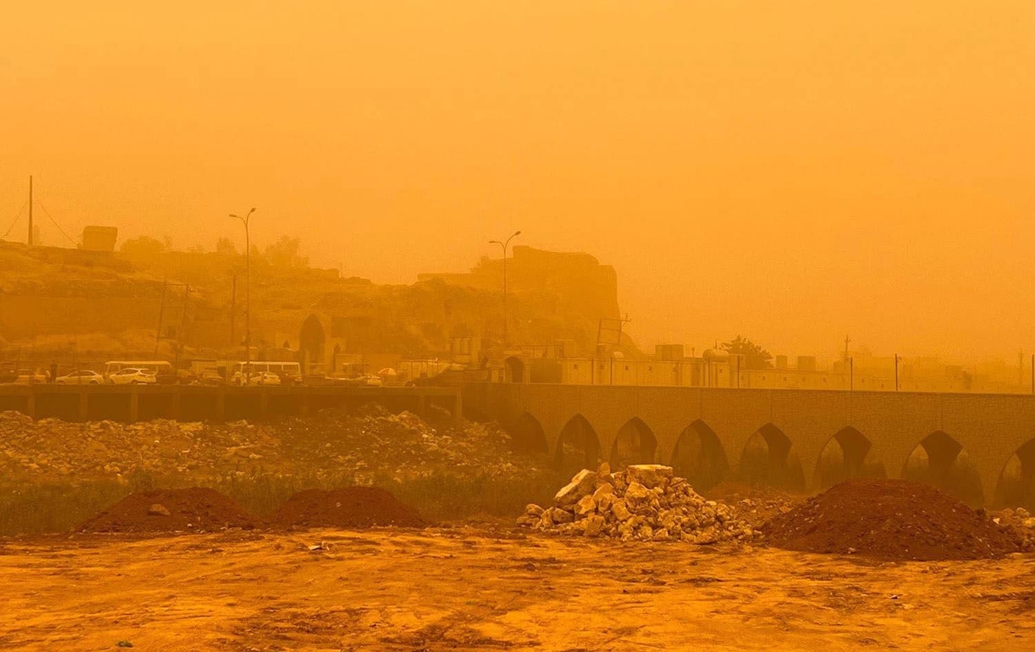 A heavy dust storm engulfs Kirkuk Citadel. File photo: Rudaw