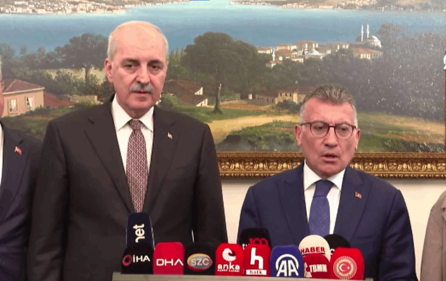 AK Parti, mevcut Meclis Başkanı Prof. Dr. Numan Kurtulmuş’u, 28. Yasama Dönemi İkinci Devre Meclis Başkanlığı seçimleri için yeniden aday gösterdi.