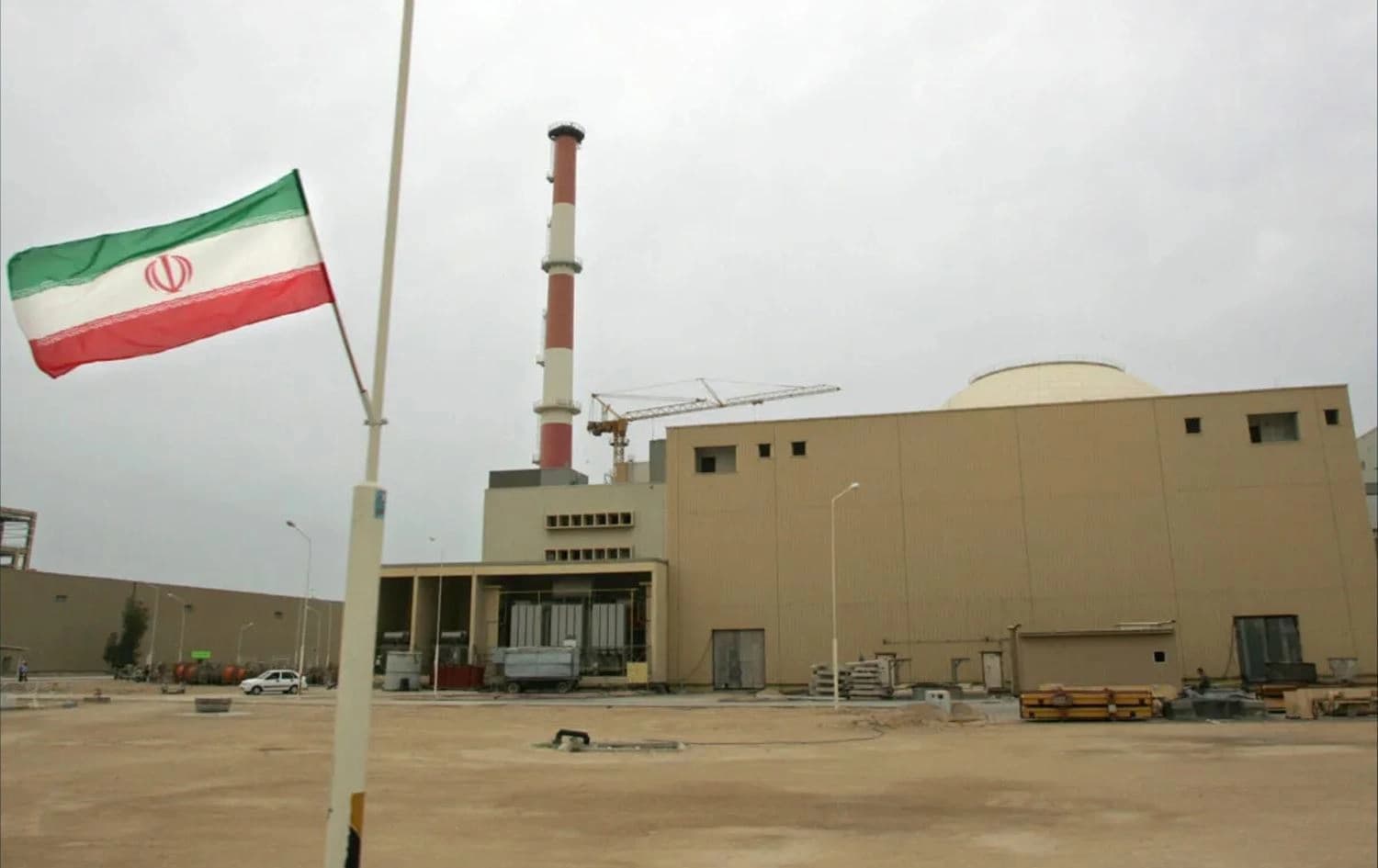 ئەو وڵاتانە ئێران بە هاوکارینەکردنی کارمەندانی ئازانسی نێودەوڵەتیی ئەتۆم تۆمەتبار دەکەن.