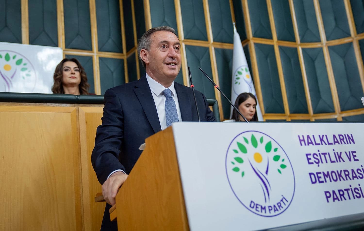 DEM Parti Eş Genel Başkanı Tuncer Bakırhan partisinin grup toplantısında konuştu. / Foto: AA