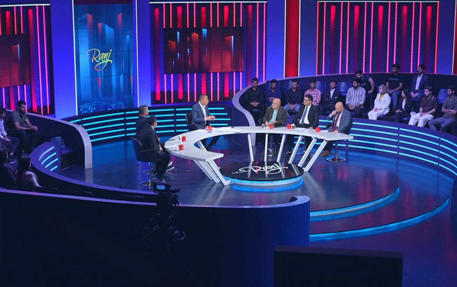 ستۆدیۆی لەگەڵ رەنج.