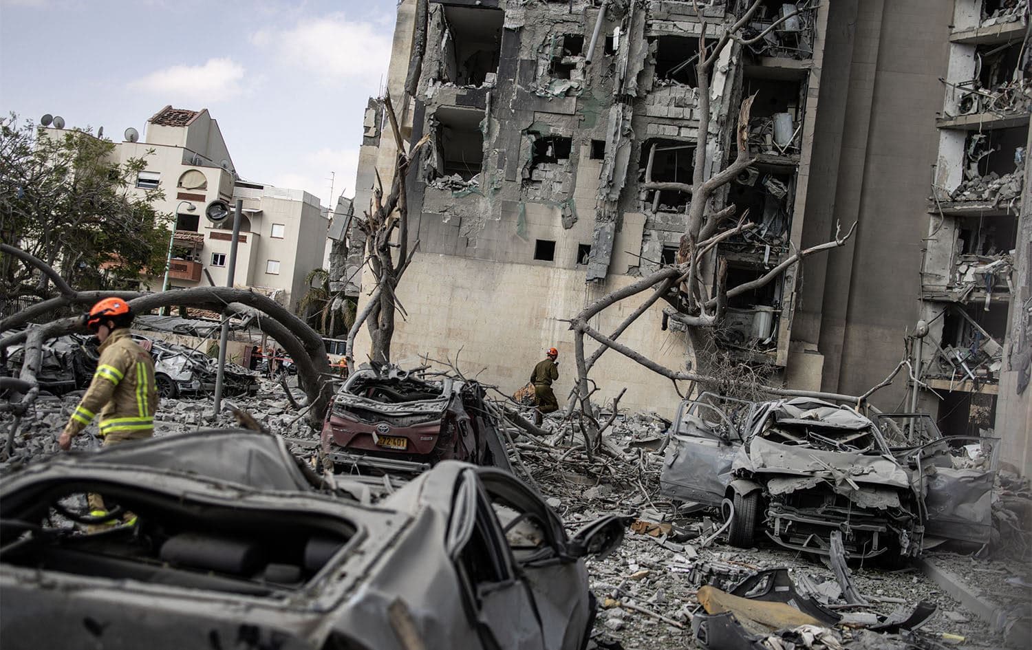 Dîmenê avahiyeke Îsraîlê ku bi êrişa Îranê wêran bûye\ Wêne: AFP