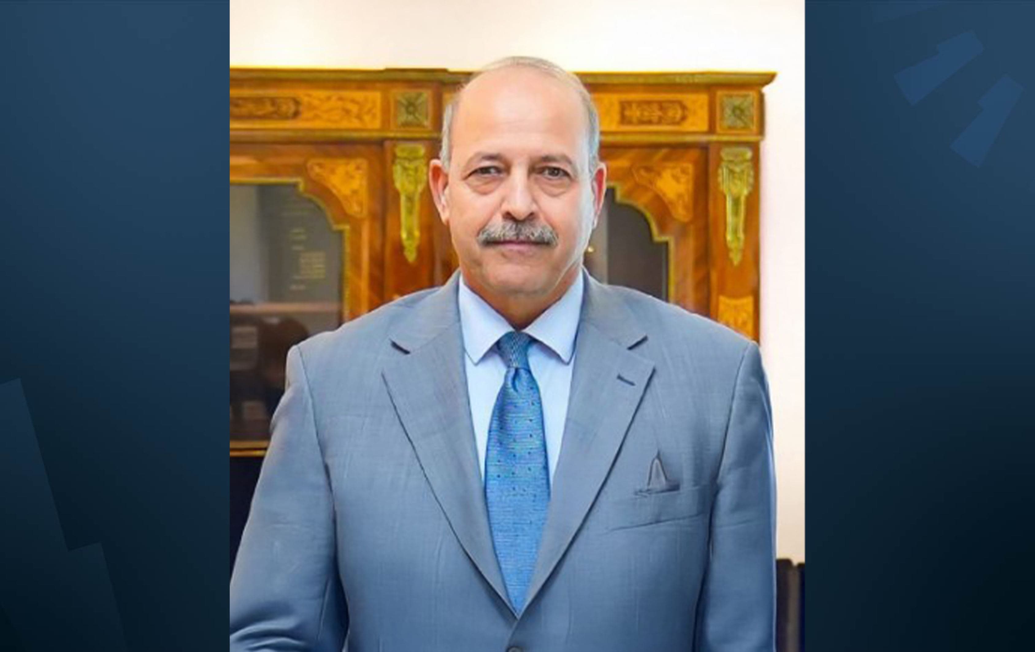 دادوەر مونزر ئیبراهیم حوسێن.