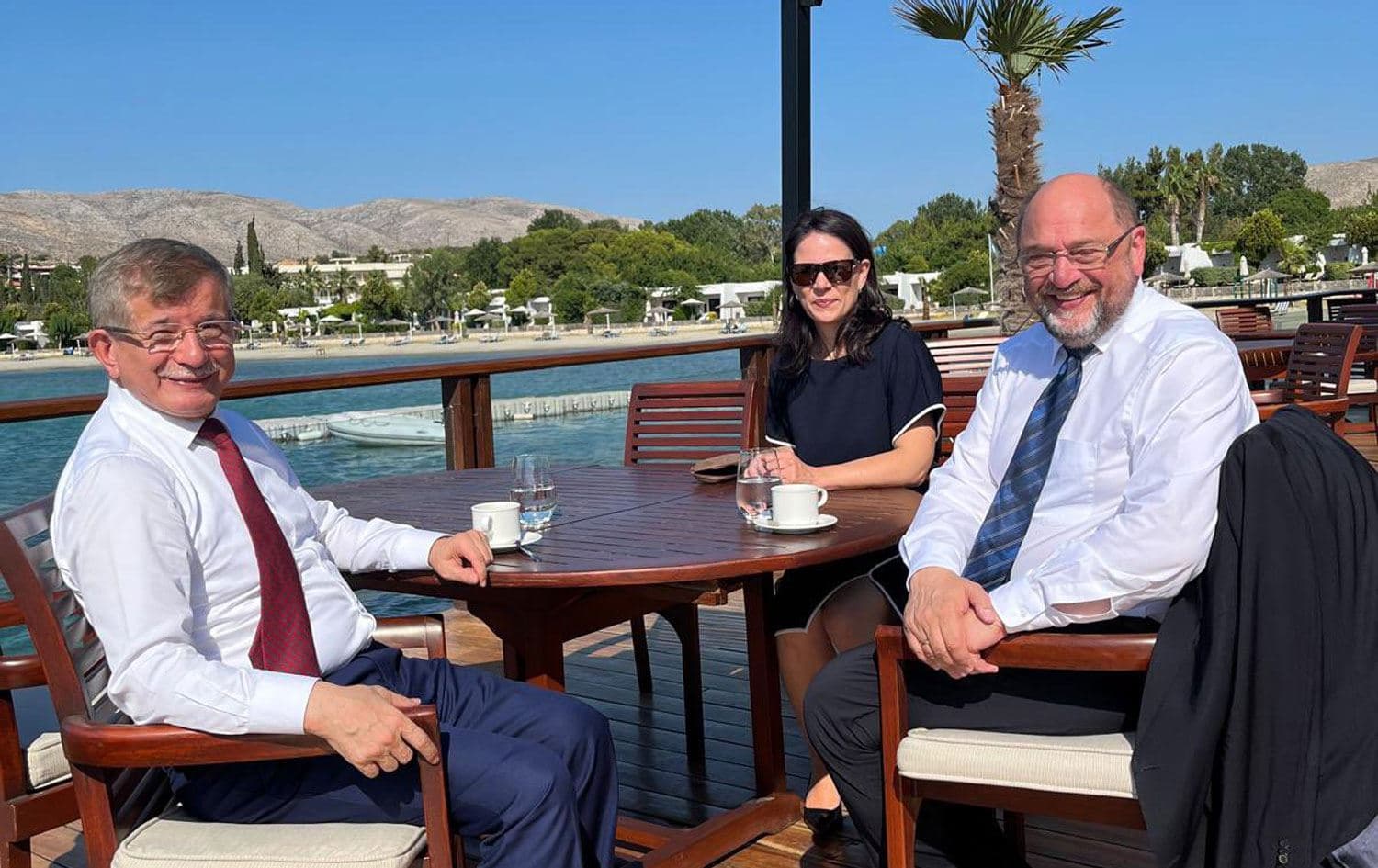 Foto: Ahmet Davutoğlu X hesabı