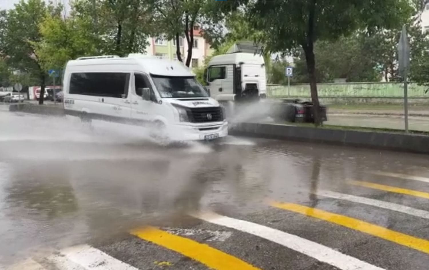 Li Erziromê baran dibare / Wêne: Ji ber dîmenan, AA