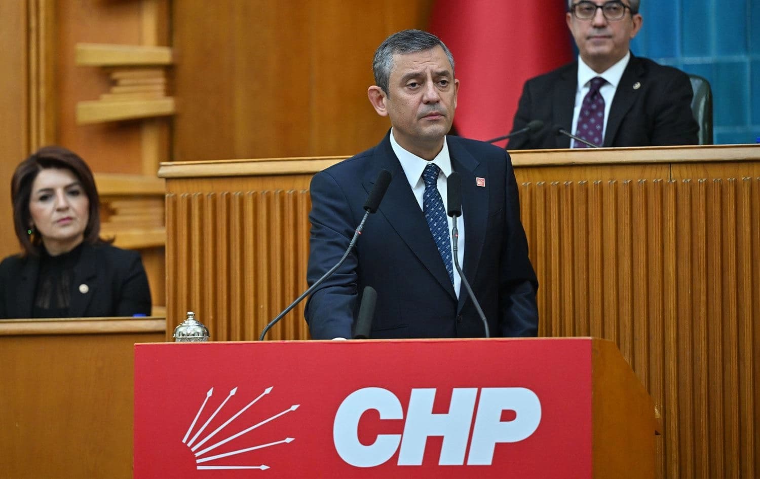 Serokê Giştî yê Partiya Gel a Komarî (CHP) Ozgur Ozel / Wêne: Arşîv