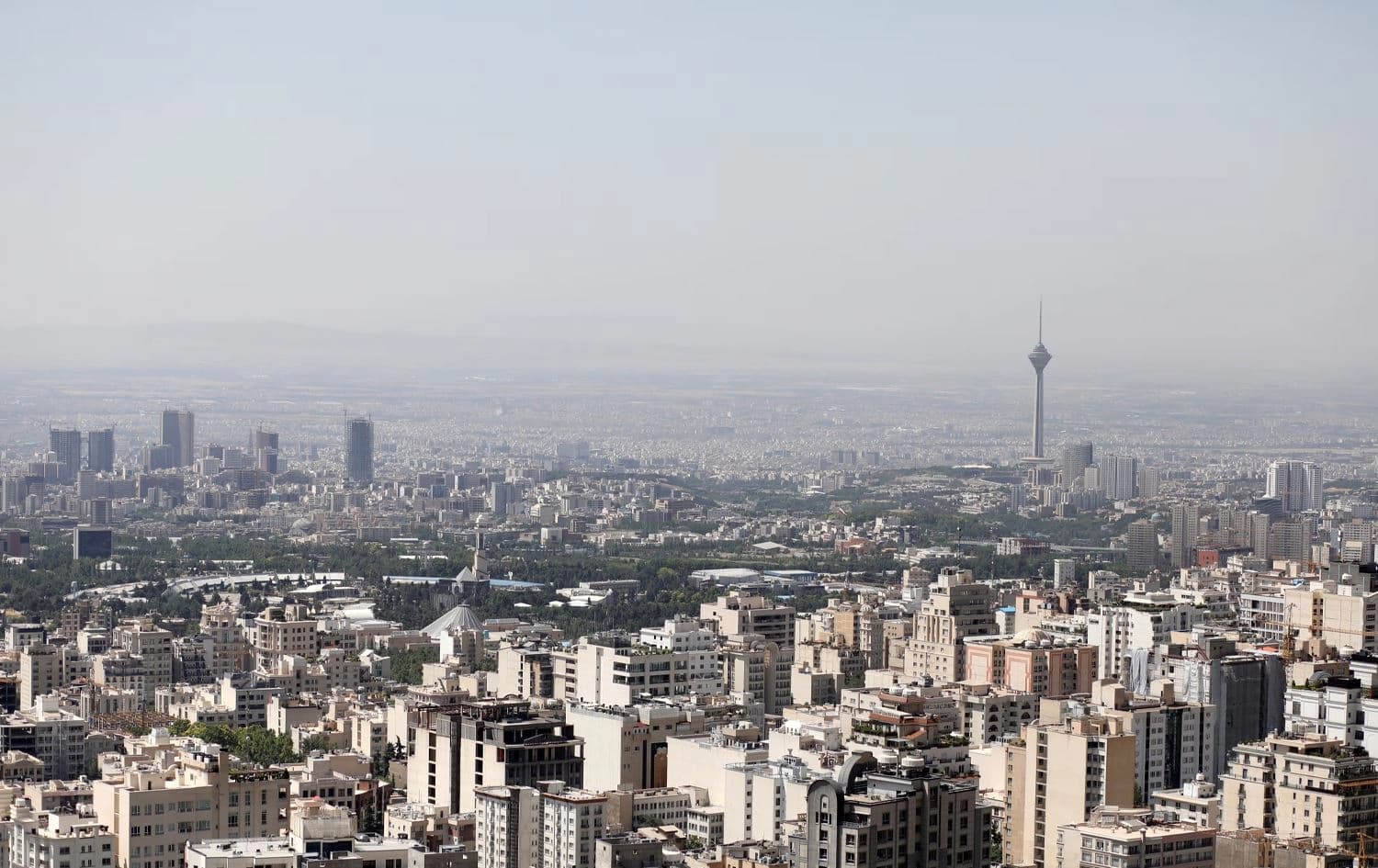 دیمەنێکی گشتیی تاران. وێنە: Reuters