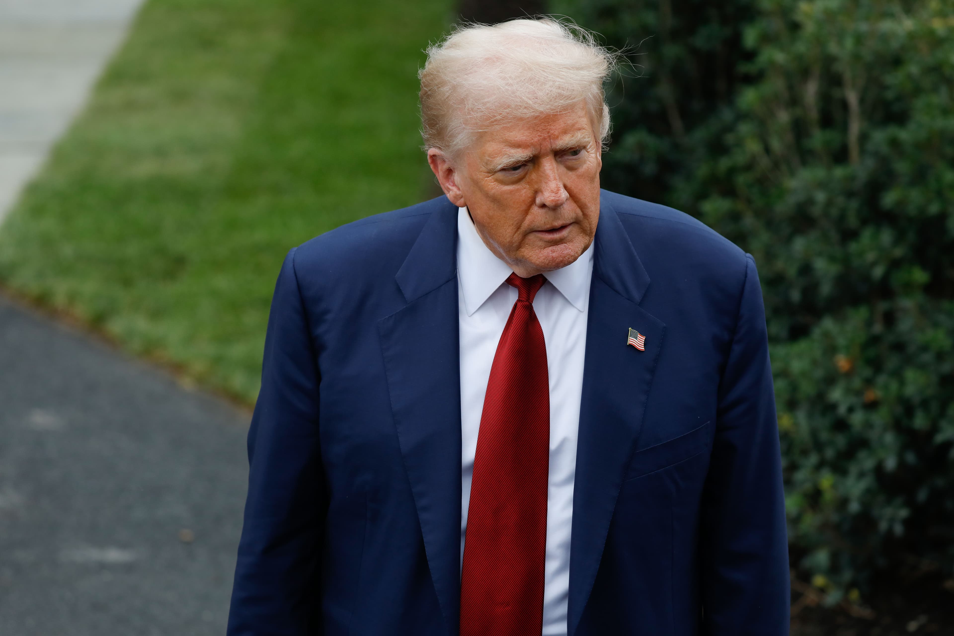 Foto: ABD Başkanı Donald Trump, Washington DC'deki Beyaz Saray'a basın mensuplarına açıklama yapmak üzere geldi/AA