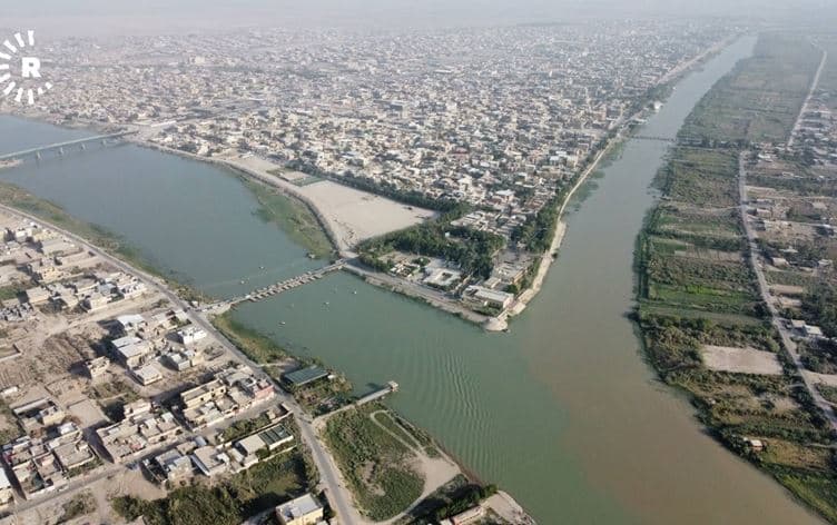 کەشناسیی عێراق دەڵێت، پلەی گەرمای بەسرە بۆ 52 پلەی سیلیزی بەرزدەبێتەوە.