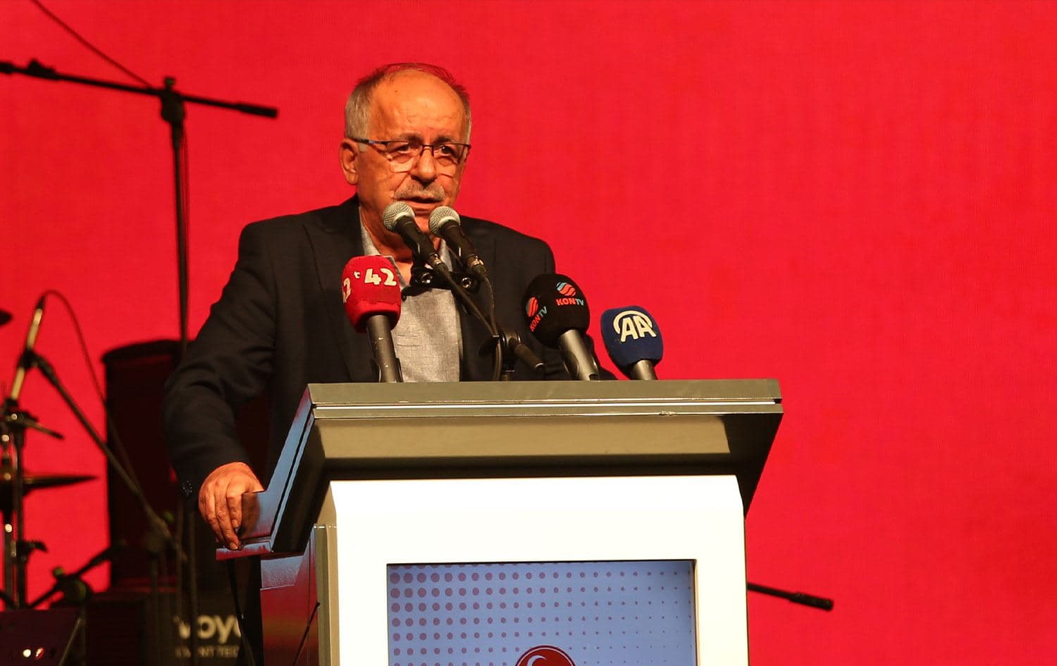 مستەفا کاڵایجی، یاریدەدەری دەوڵەت باخچەلی، سەرۆکی مەهەپە