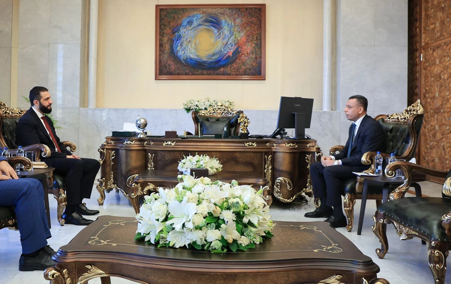 Syrian interim President Ahmed al-Sharaa (left) meeting with Hamid al-Shatri, head of the Iraqi National Intelligence Service (INIS), in Damascus on August 28, 2025. Photo: Syrian presidency