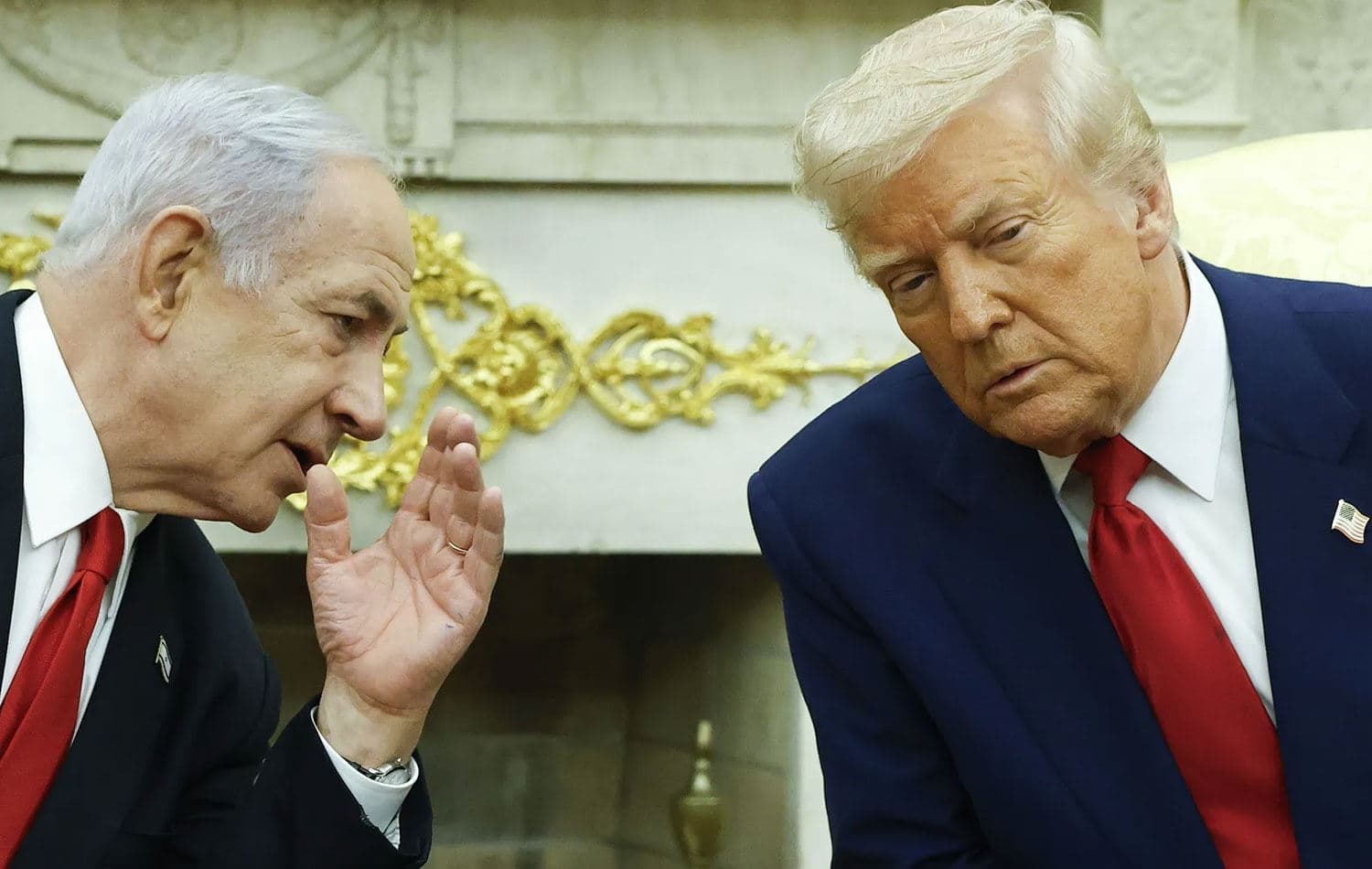 İsrail Başbakanı Binyamin Netanyahu (solda) ve ABD Başkanı Donald Trump. / Foto: Kevin Dietsch / Getty Images