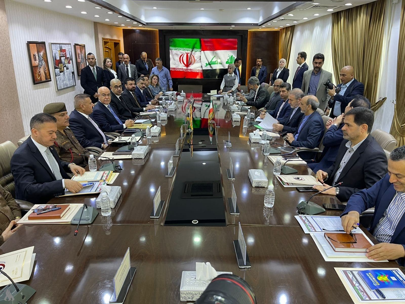 Iraqi and Iranian officials held a meeting in Baghdad on Wednesday, September 10, 2025, to discuss continued joint efforts to combat drug trafficking. Photo: INA