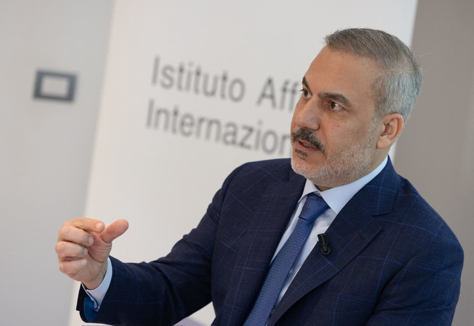 Turkish FM Hakan Fidan speaking at an event in Rome, Italy on September 12, 2025. Photo: AA