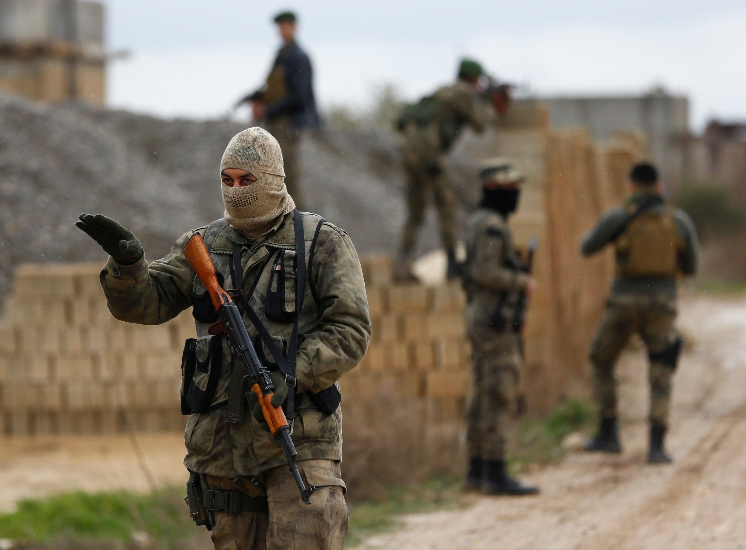 'Hêzên Tirkiyeyê ji Efrînê venekişiyane'