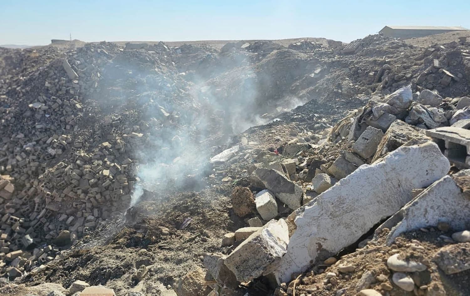 سووتاندنی زبڵ و خاشاک لە ناوچەیەکی سنووری بنەسڵاوە