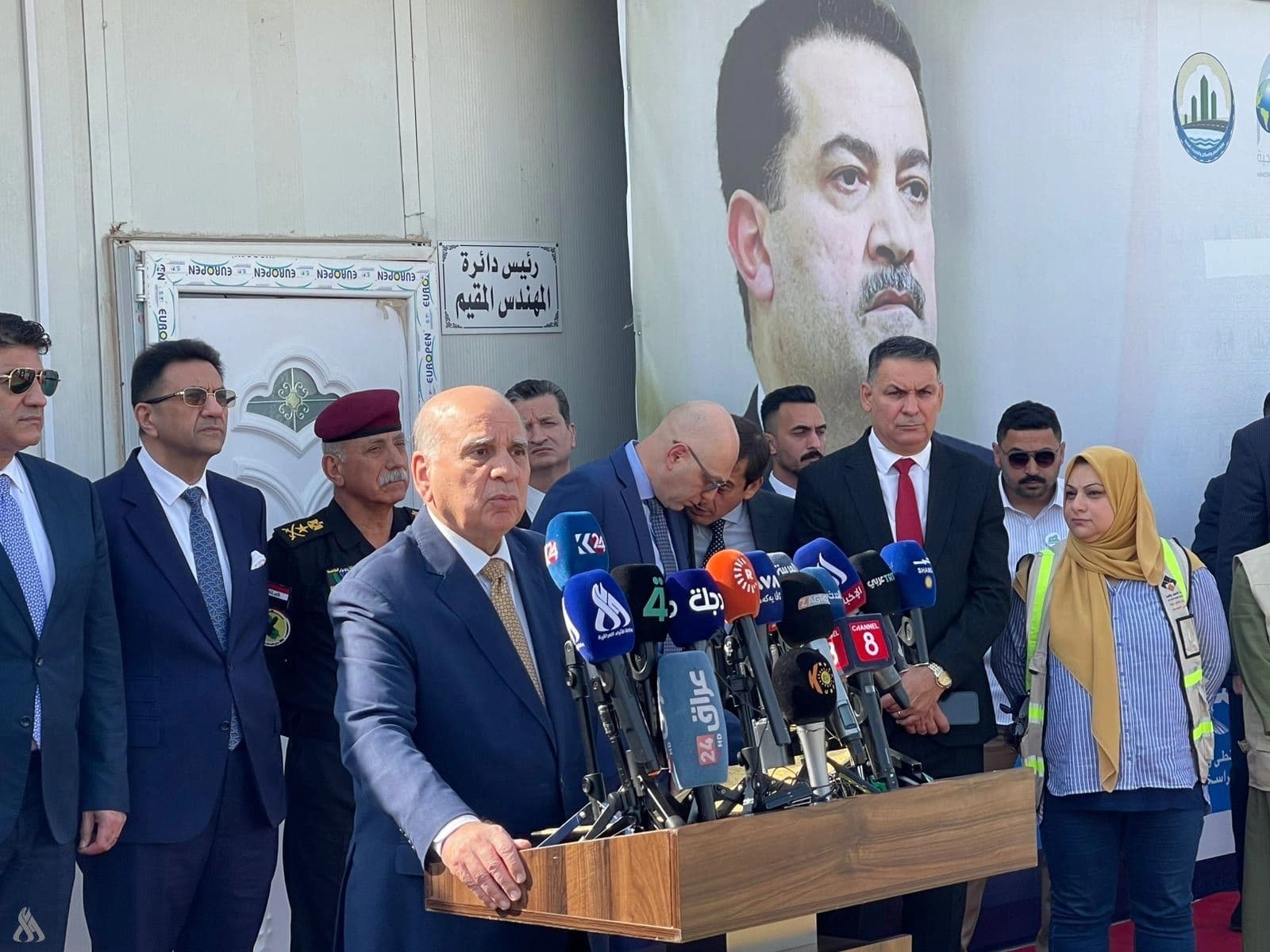 Iraq's Foreign Minister Fuad Hussein speaking at a press conference after laying the foundation stone of a project to modernize the diplomatic quarter in Baghdad on October 24, 2025. Photo: INA