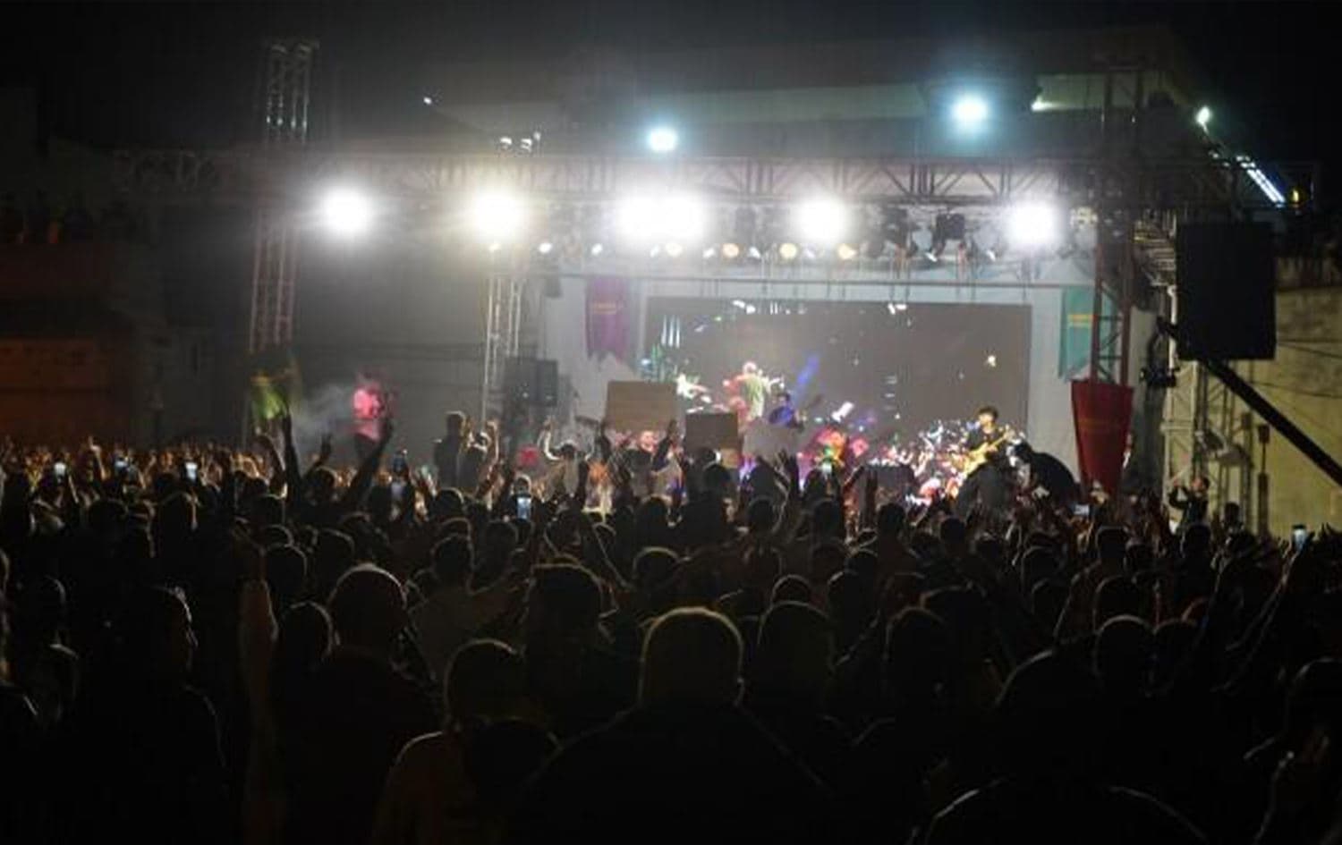 Dîmenê konserê\ Wêne: MA
