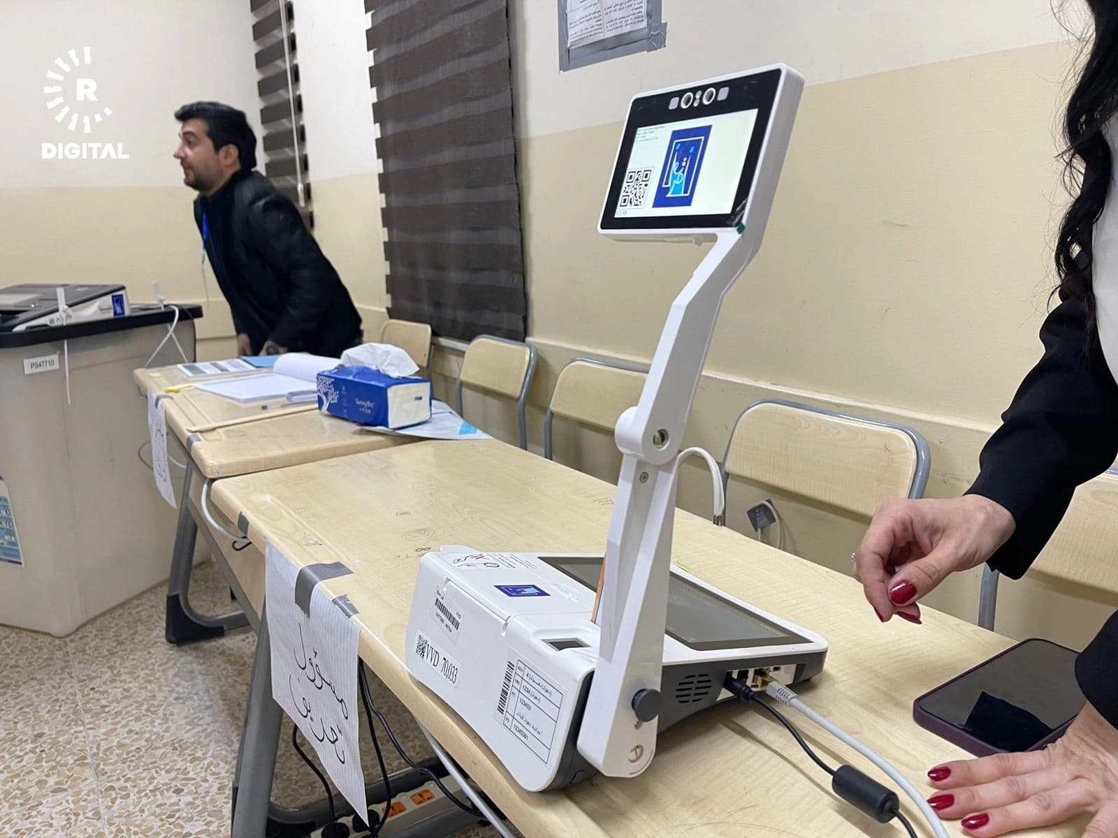 A face recognition device at a polling station in the Kurdistan Region on November 9, 2025. Photo: Rudaw