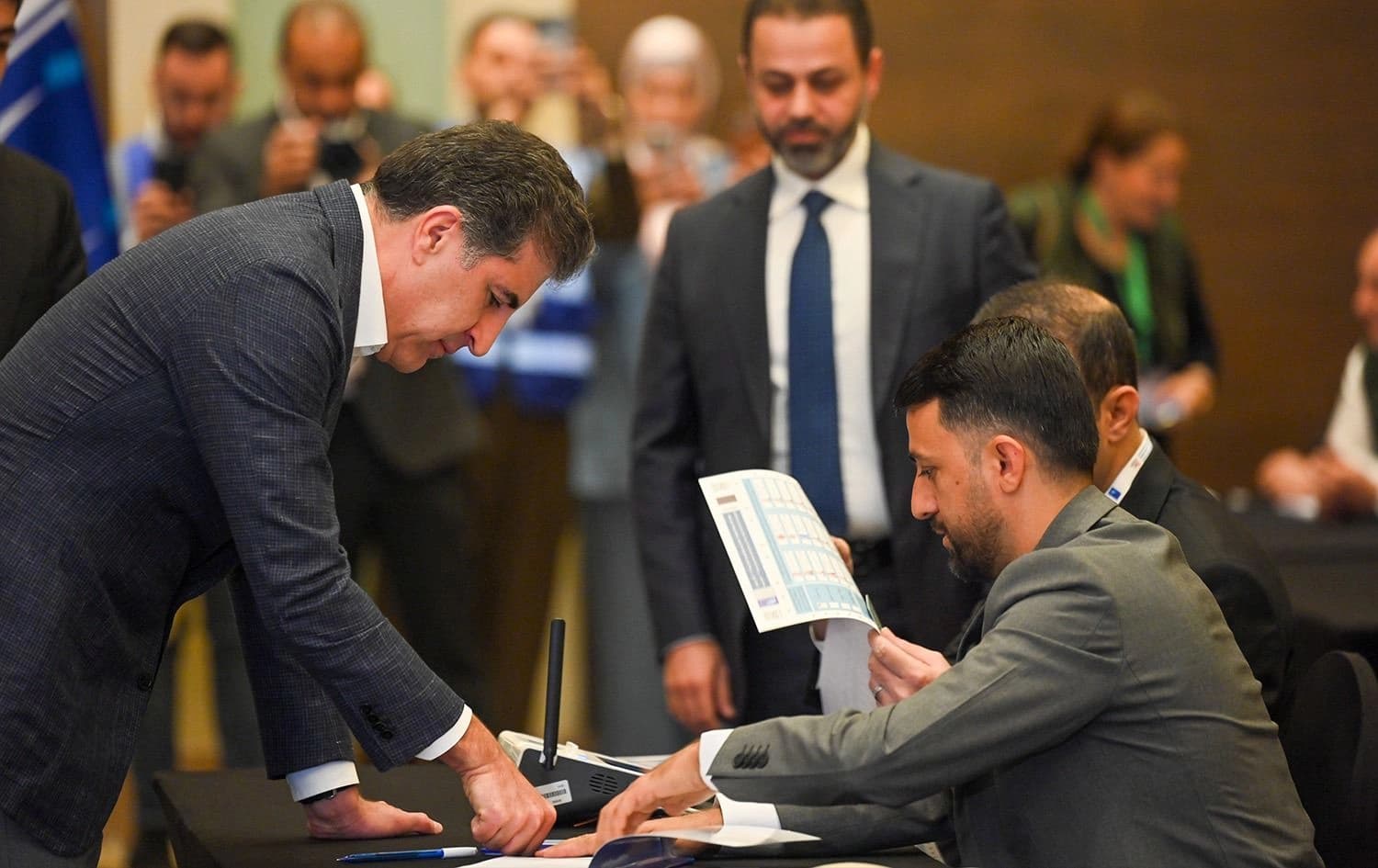 Kurdistan Region President Nechrivan Barzani casts his vote in a previous ballot, File photo: Kurdistan Region Presidency