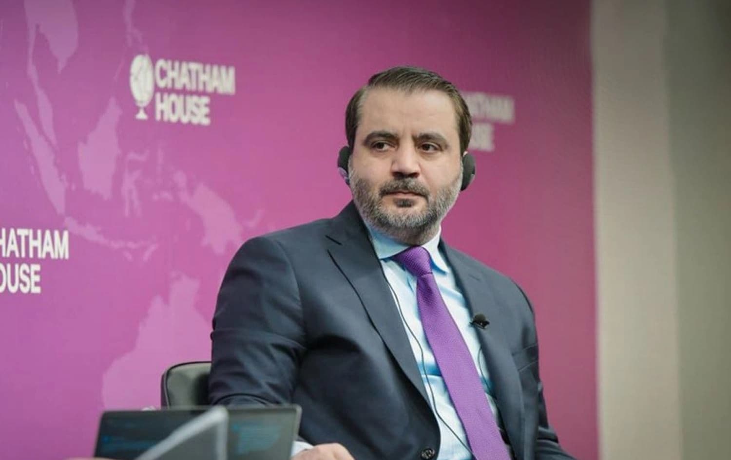 Eshed Şeybanî li Chatham  Houseyê axivî / Wêne: Torên civakî
