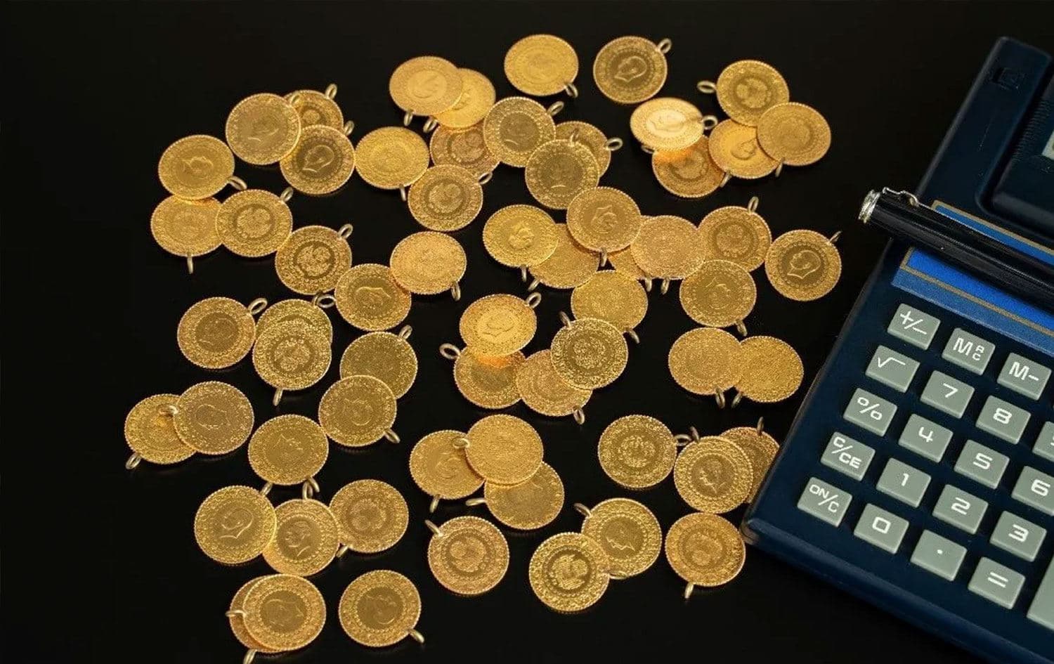 Altın güne düşüşle başladı: Gram 5.540 liraya geriledi