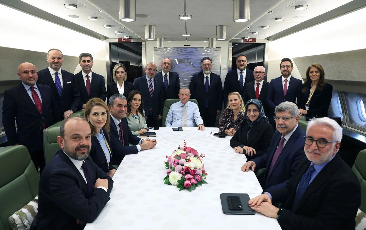 Erdogan pirsên rojnamegeran bersivandin / Wêne: AA