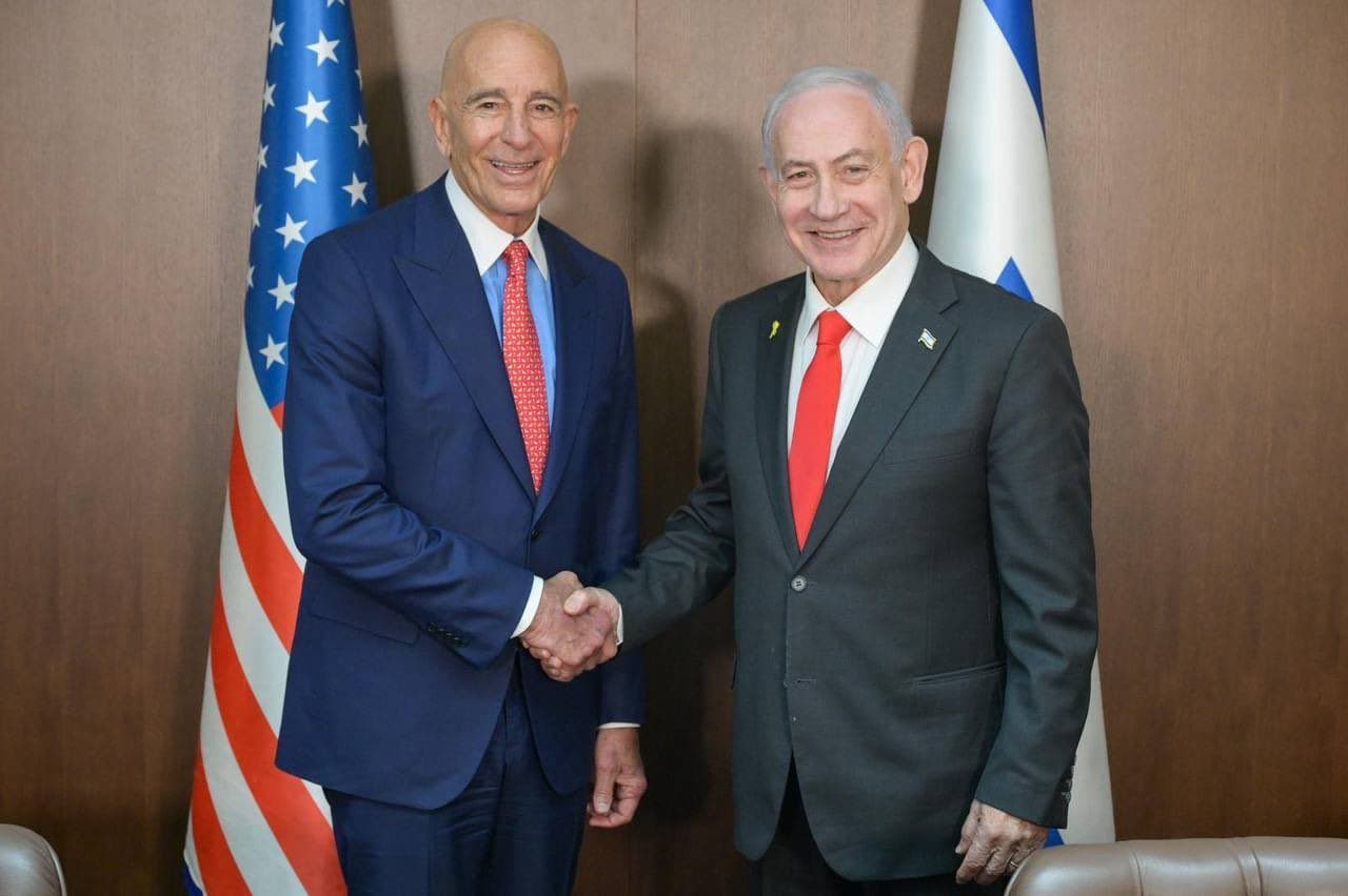 ABD'nin Ankara Büyükelçisi ve Suriye Özel Temsilcisi Tom Barrack ve İsrail Başbakanı Binyamin Netanyahu