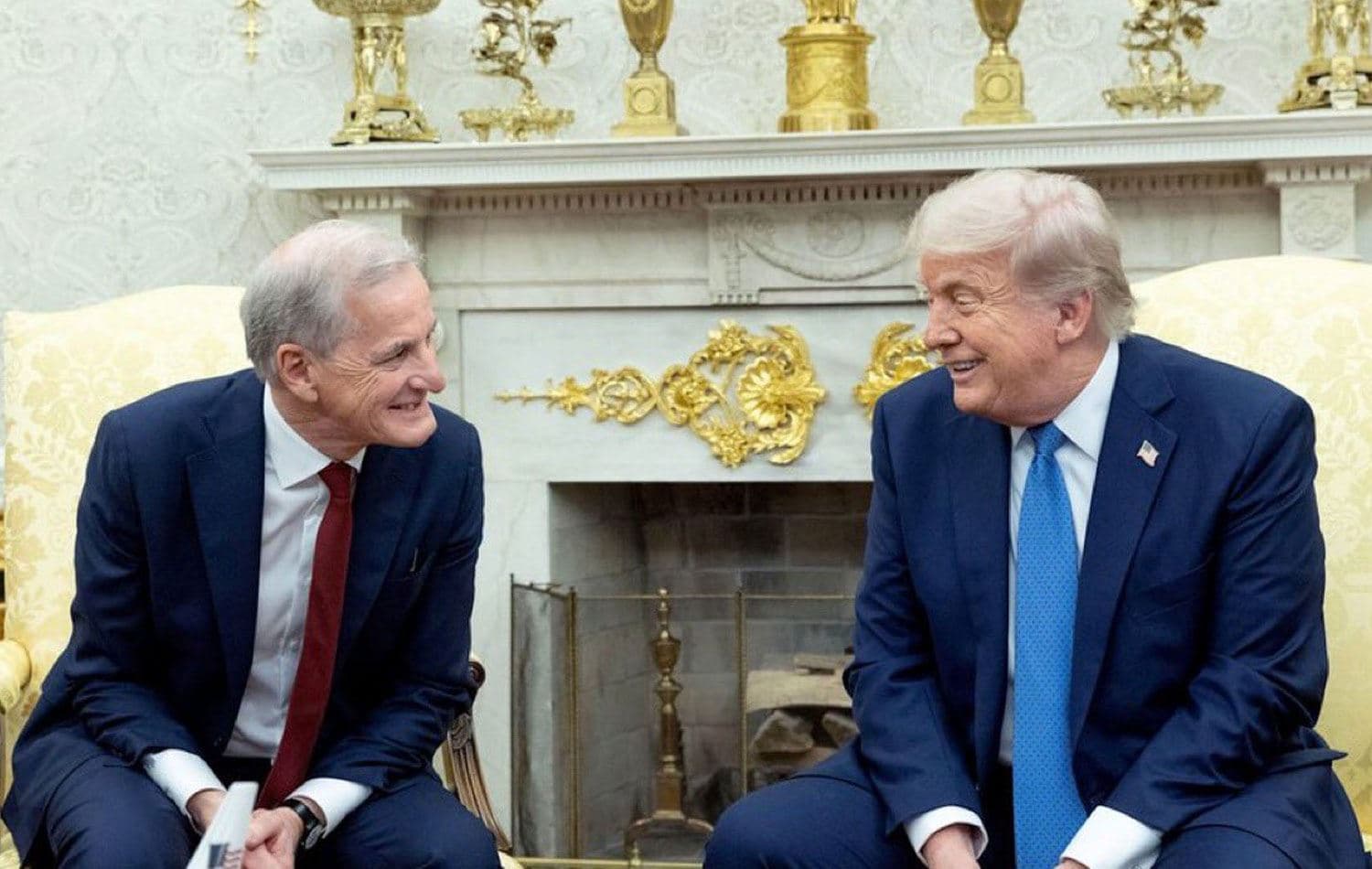 Norveç Başbakanı Jonas Gahr Stoere (solda) ve ABD Başkanı Donald Trump. / Arşiv