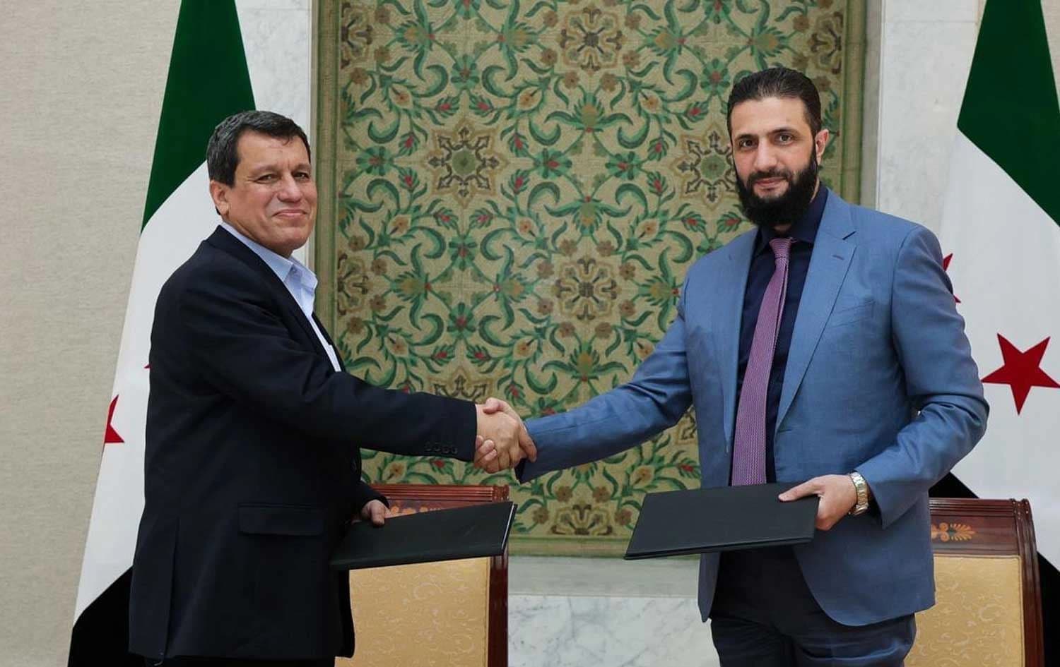 ئەحمەد شەرع، سەرۆککۆماری سووریا و مەزڵووم عەبدی، فەرماندەی گشتیی هەسەدە