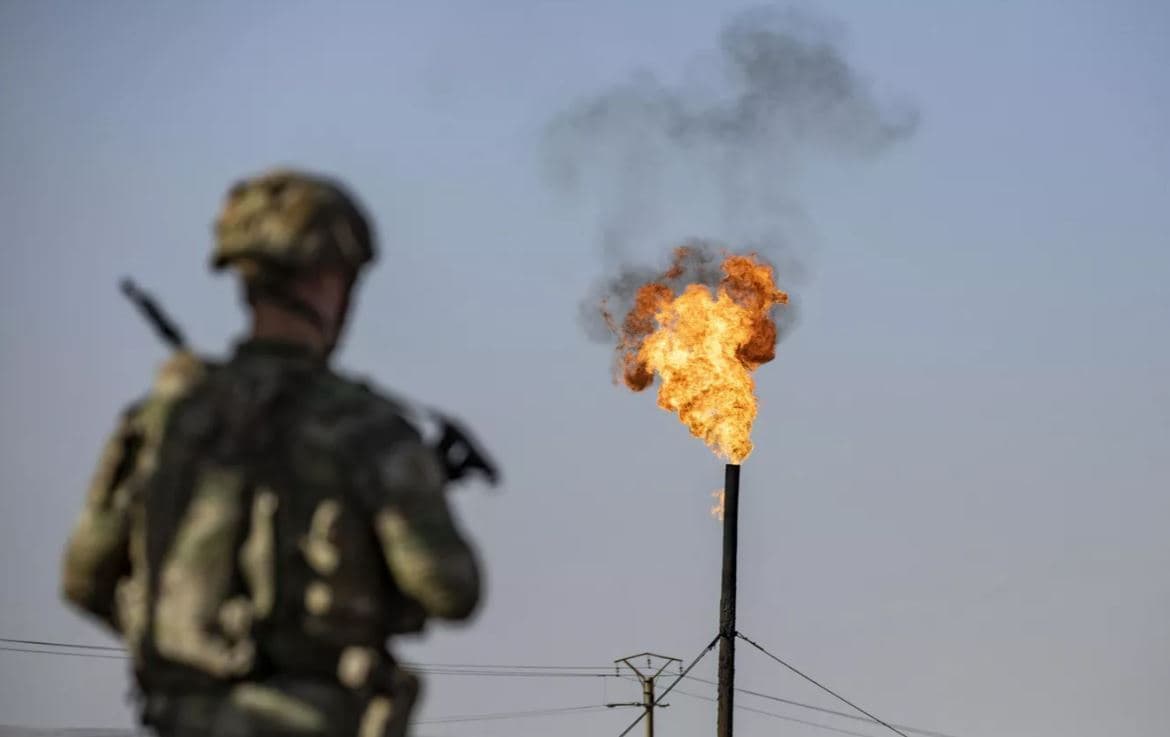 Suriye'de ABD'li bir asker Foto: AFP
