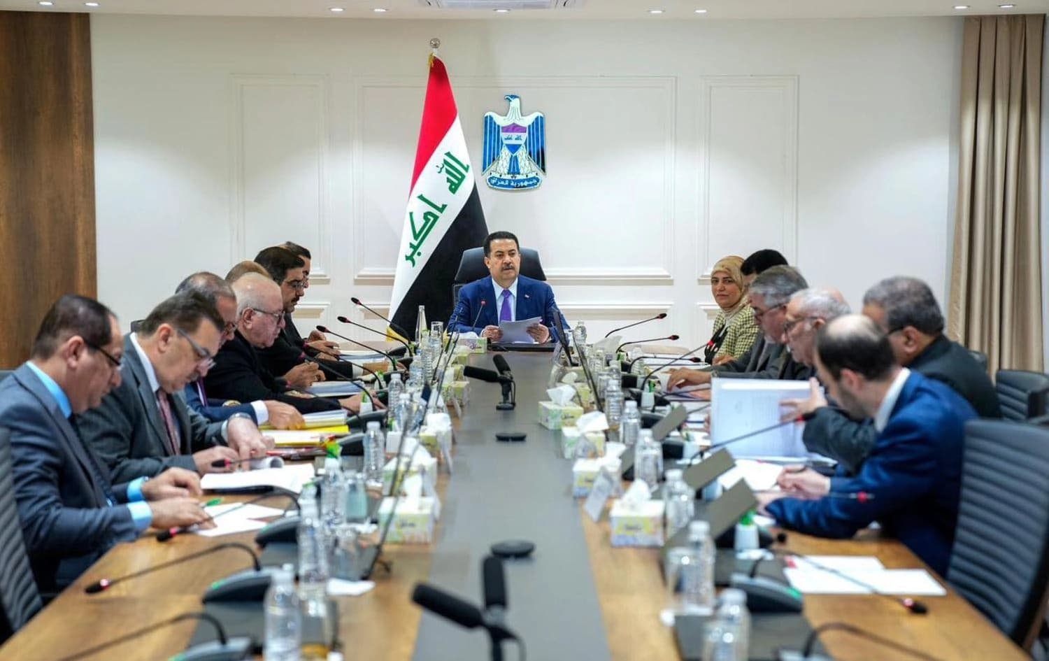      کۆبوونەوەی ئەنجوومەنی وەزیرانی عێراق بەسەرپەرشتیی محەممەد شیاع سوودانی.