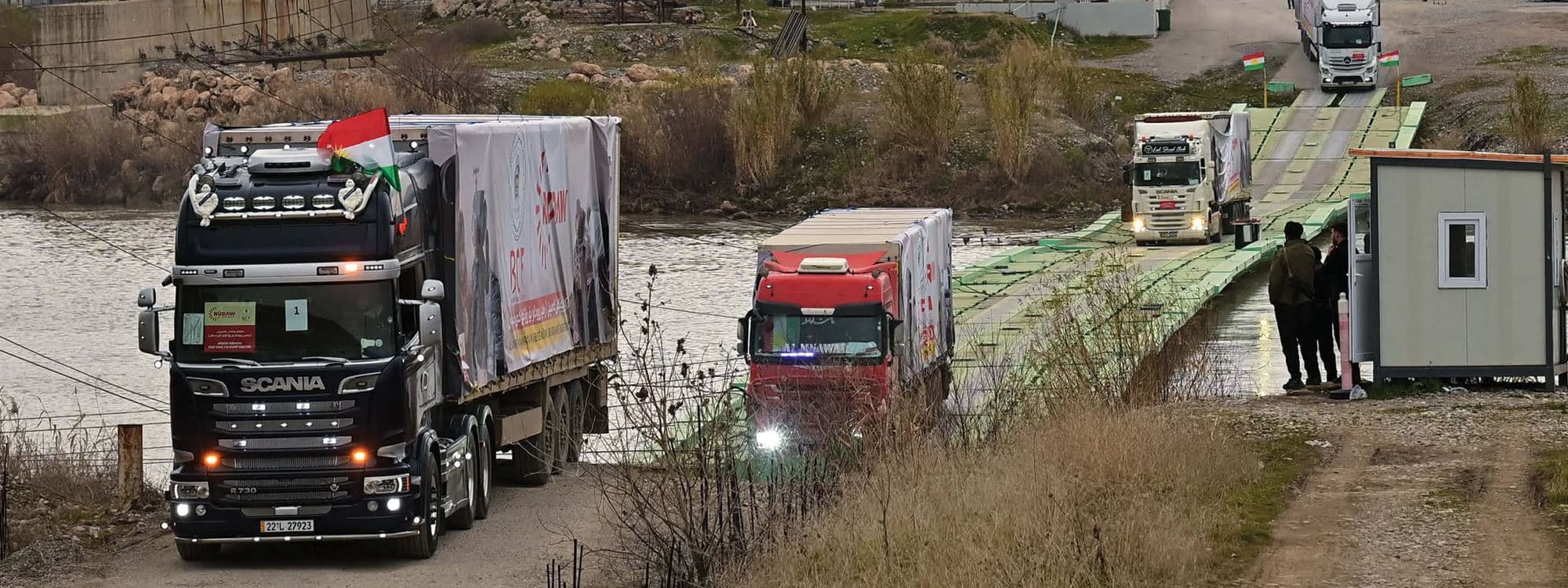 FOTO - Renci Rûdaw yardımları Rojava’ya ulaştı: İlk etapta 80 tır gönderildi