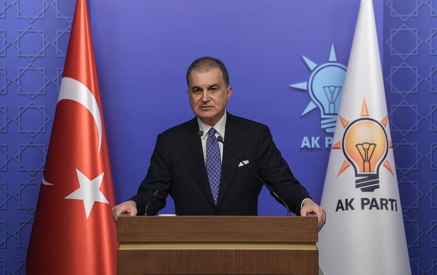 AK Parti Sözcüsü Ömer Çelik
