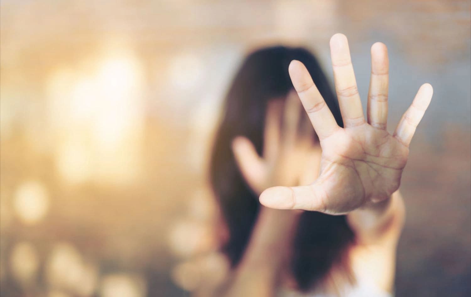 لێکۆڵینەوەکان دەریانخستووە، ئەم پیاوە بۆ زیاتر لە 5 دەیە توانیویەتی تاوانەکانی بشارێتەوە. (وێنەکە تەنیا بۆ روونکردنەوەی زیاتری هەواڵەکەیە)