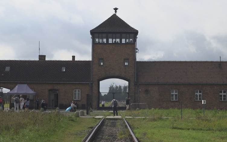 Ölüm kampından eğitim merkezine: Kürdistan, Auschwitz tecrübesinden yararlanabilir mi?