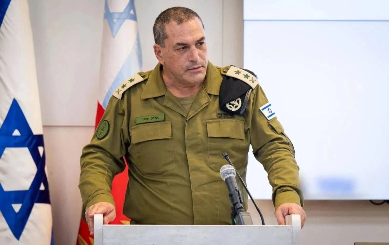 ئەیال زەمیر، سوپاسالاری ئیسرائیل