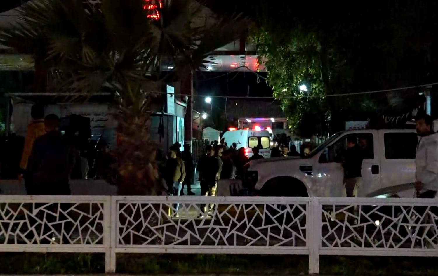 گواستنەوەی کوژراو و بریندارانی حەشدی شەعبی بۆ نەخۆشخانەیەکی کەرکووک