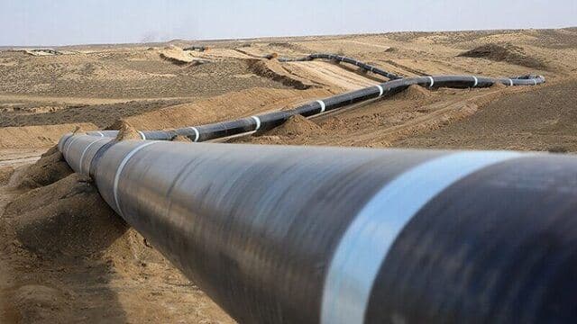 A section of the Iraq-Turkey pipeline. File photo: AA