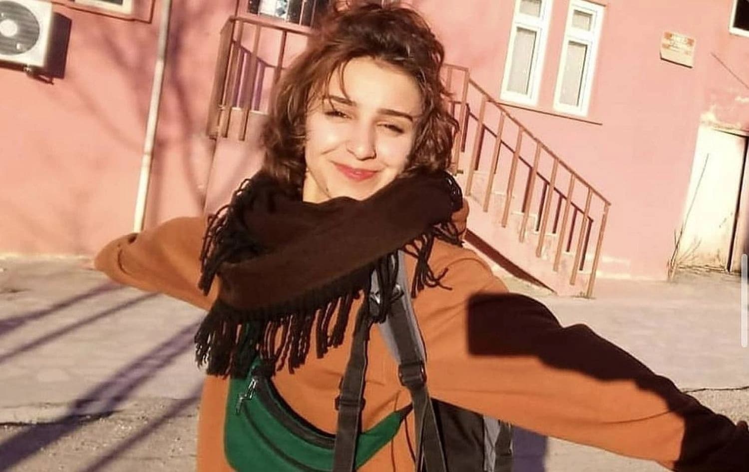 Rojwelat Kızmaz