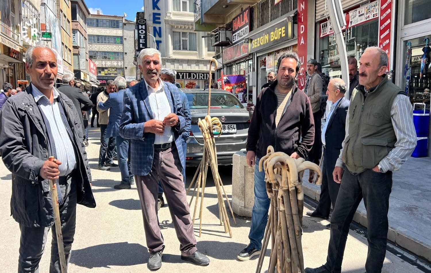 Van'da 'çoban pazarı': Maaşlar 120 bin liraya kadar çıkıyor