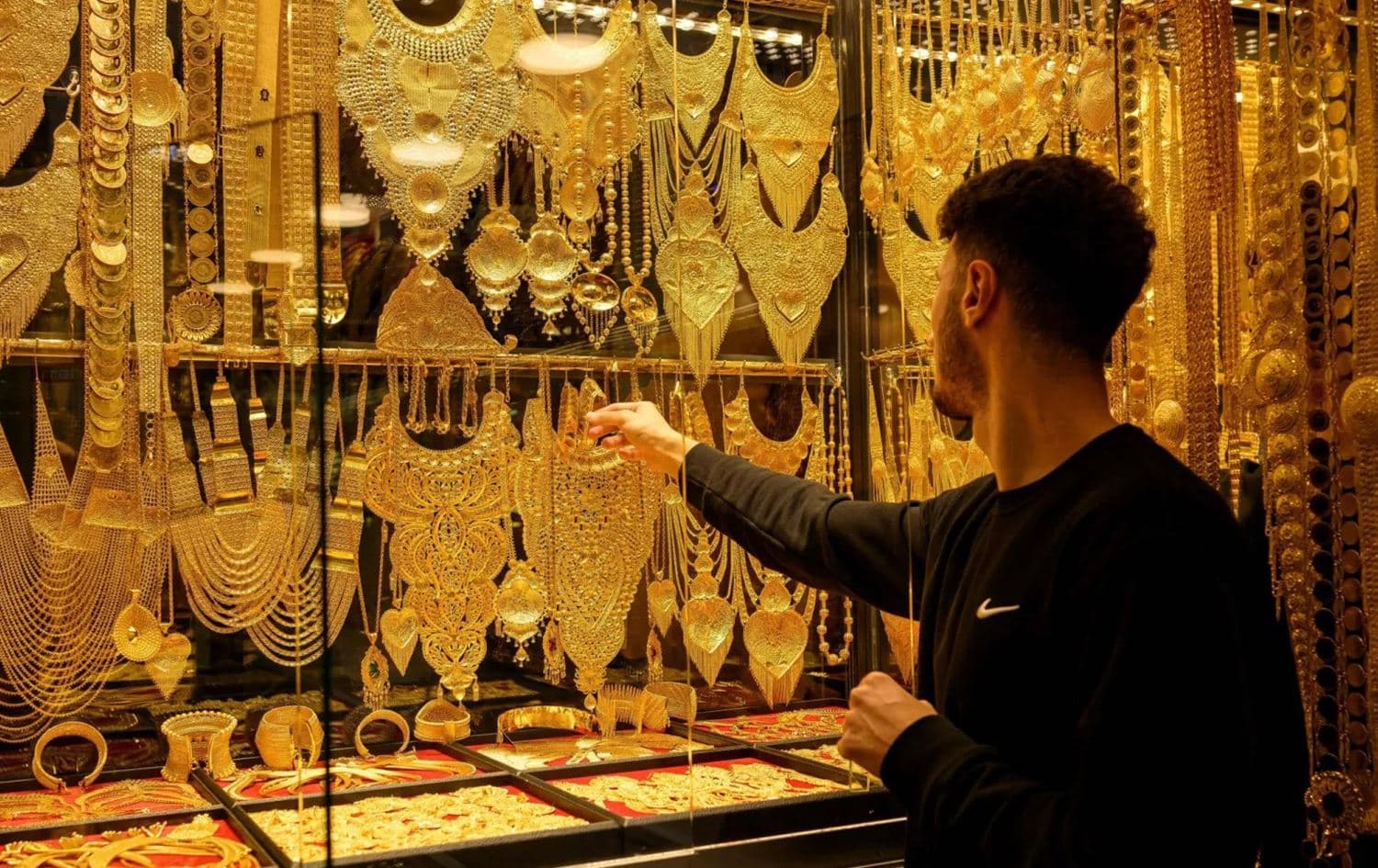 Gold bracelets and necklaces on display for sale in a gold shop in the Grand Bazaar in Istanbul. Photo: AFP