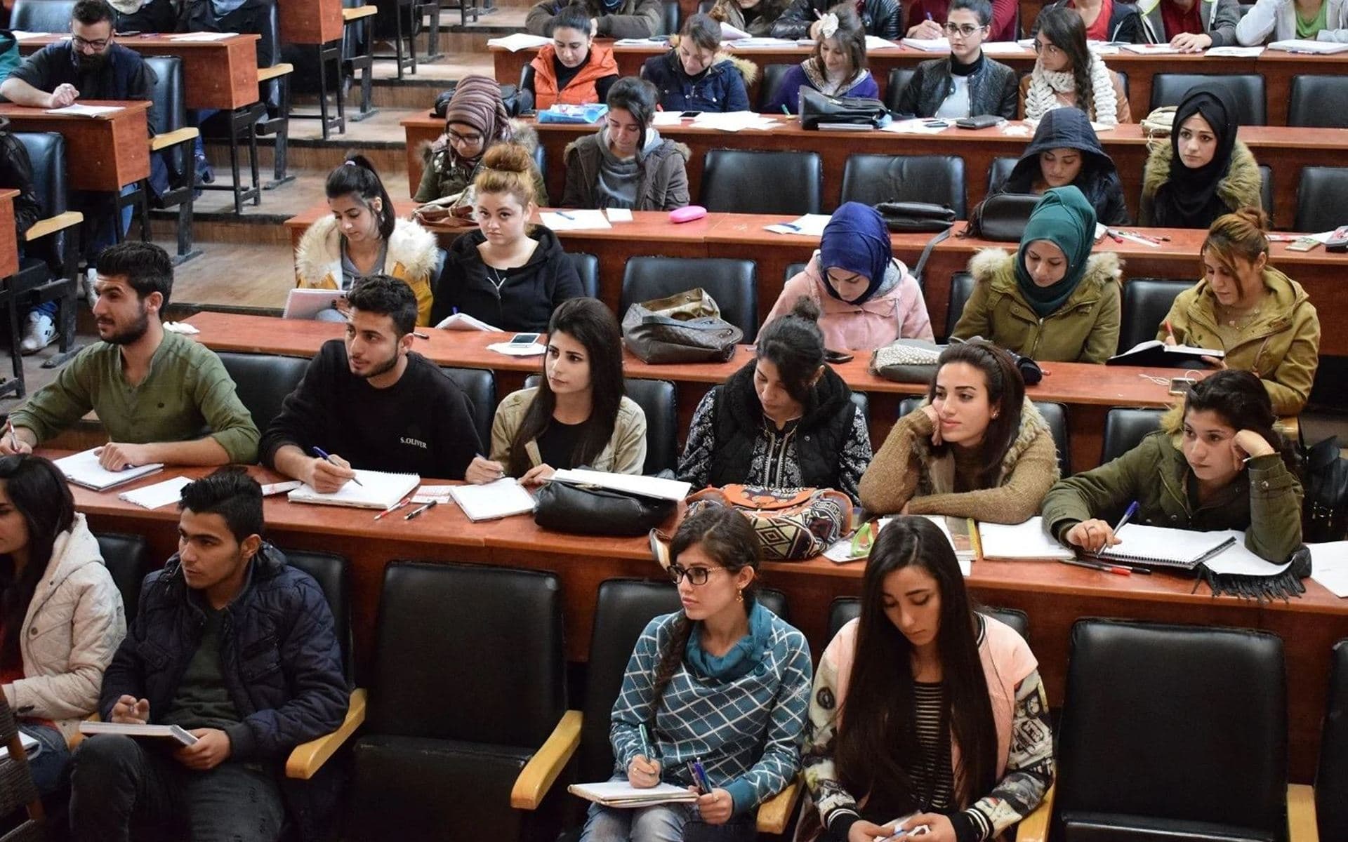 Students attend a lecture at an academic institution in northeast Syria (Rojava) on August 25, 2020. Photo: ANHA