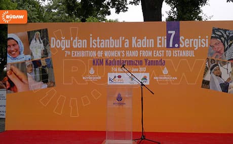 Pêşangeha berhemên destî yên jinên kurd li Stenbolê