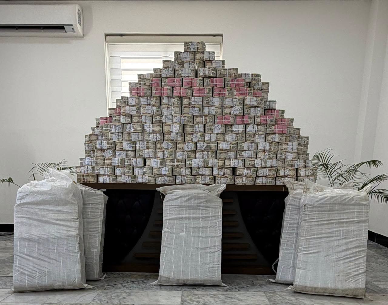 Iraq26-07-2026Iraq seizes over $20 million linked to major graft case