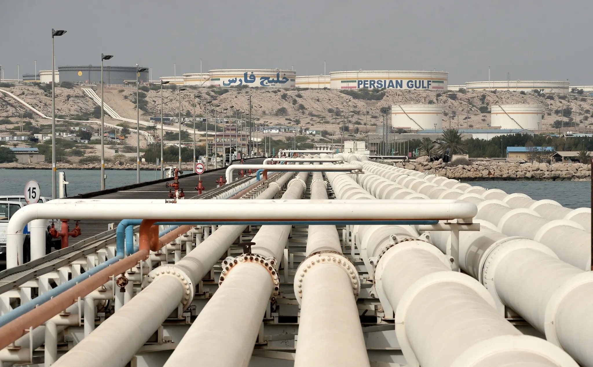 Analysis26-07-2026Production and Export of Oil in Iran, Iraq, and the Kurdistan Region in the Shadow of WarThe continuation of the war between the US and Iran has posed a serious threat to oil and gas infrastructure, transport routes, and foreign investment and has simultaneously placed the global energy market and energy security under severe pressure. Nevertheless, Iran's oil production and export levels have remained higher and experienced fewer disruptions compared to Iraq and the Kurdistan 