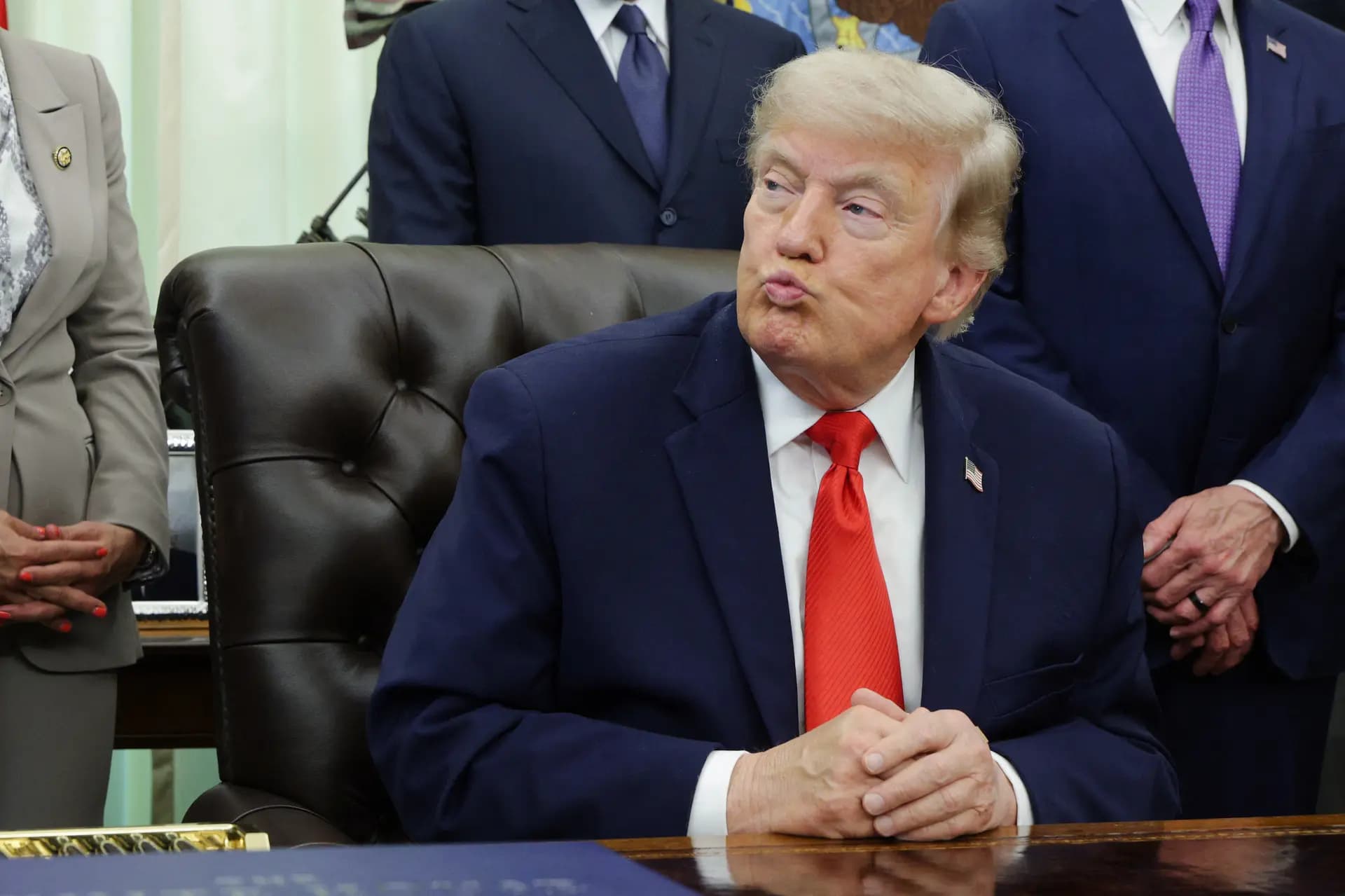 Trump 80. yaşını Beyaz Saray’da ‘kafes dövüşü’ ile kutluyor: '80 rakamı pek hoş gelmiyor'