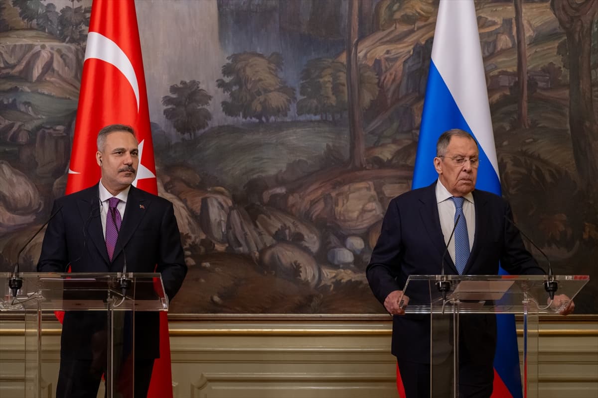 Lavrov'dan çarpıcı AB çıkışı: Ukrayna dâhil olursa Avrupa Birliği dağılır
