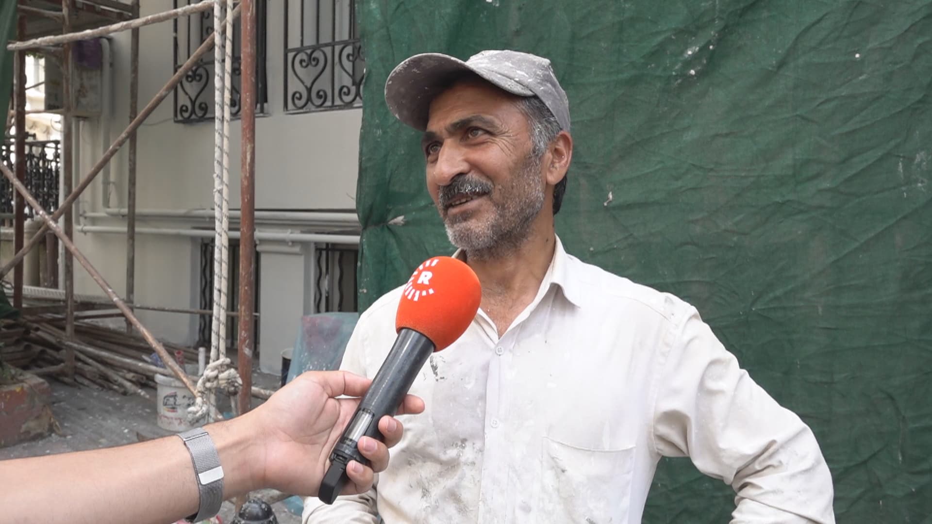 Karkerên Kurd bajarên mezin ava dikin lê canê xwe dixin metirsiyê
