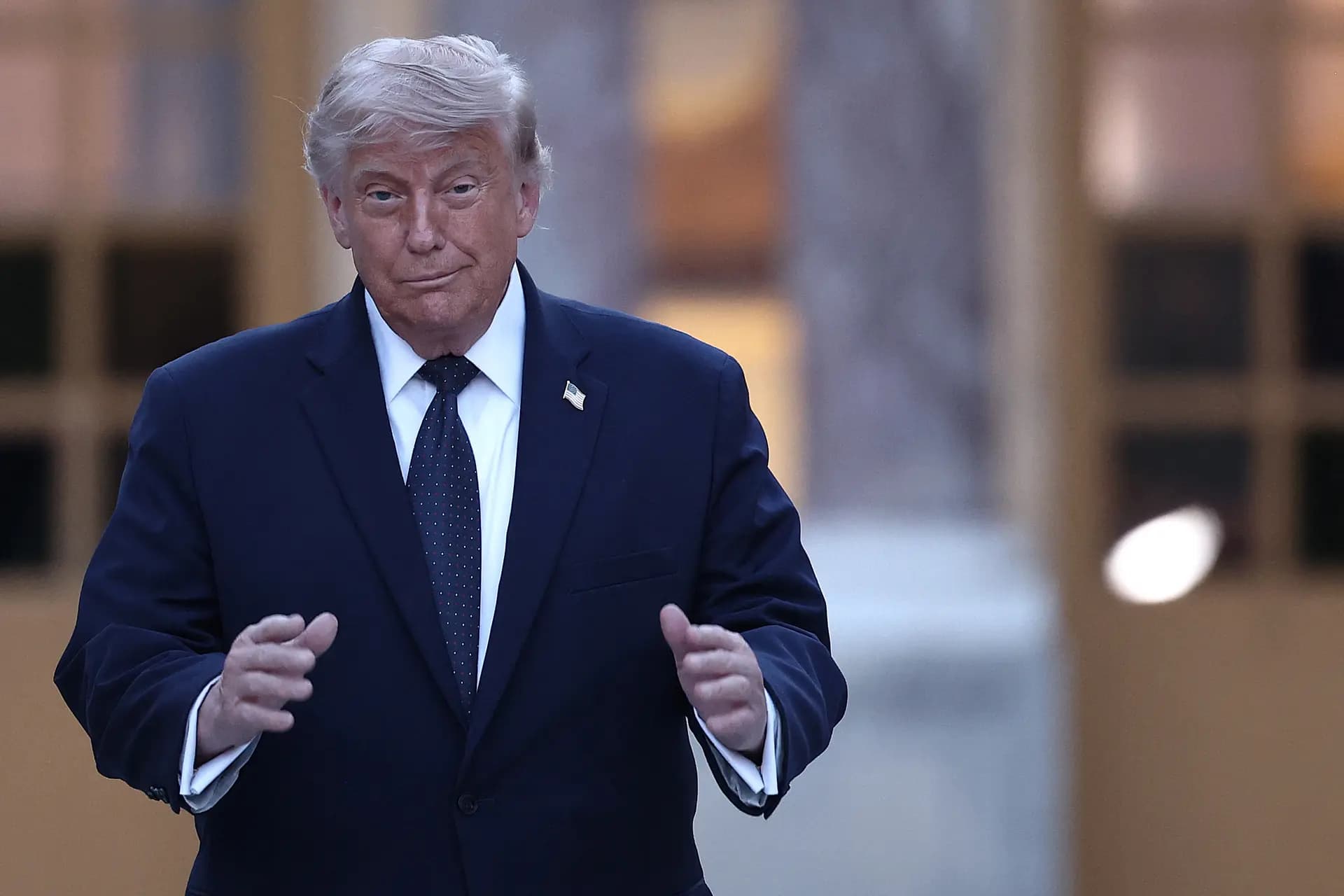 Trump: Em li hemû eniyan li benda agirbestê ne